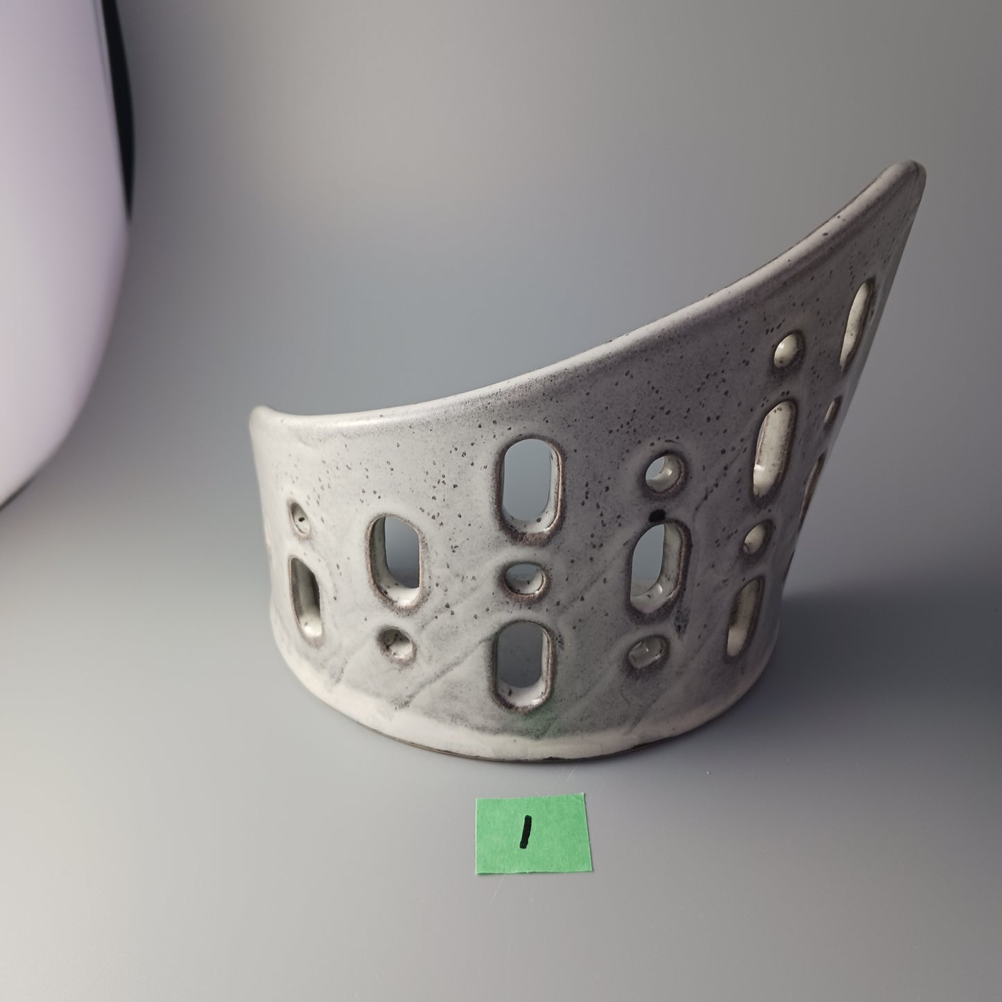 Decorative candle holder